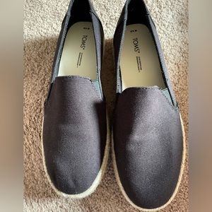 Toms Black Canvas Espadrilles